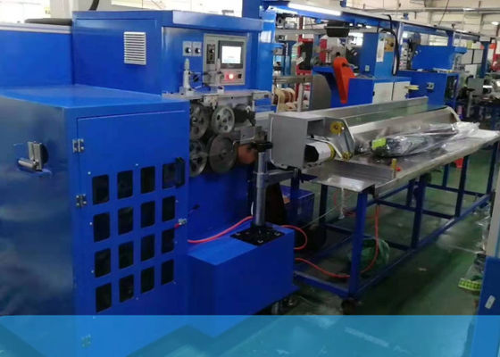آلة قطع الكابلات الأوتوماتيكية بالتحكم PLC ، معدات تصنيع الكابلات 240m / Min